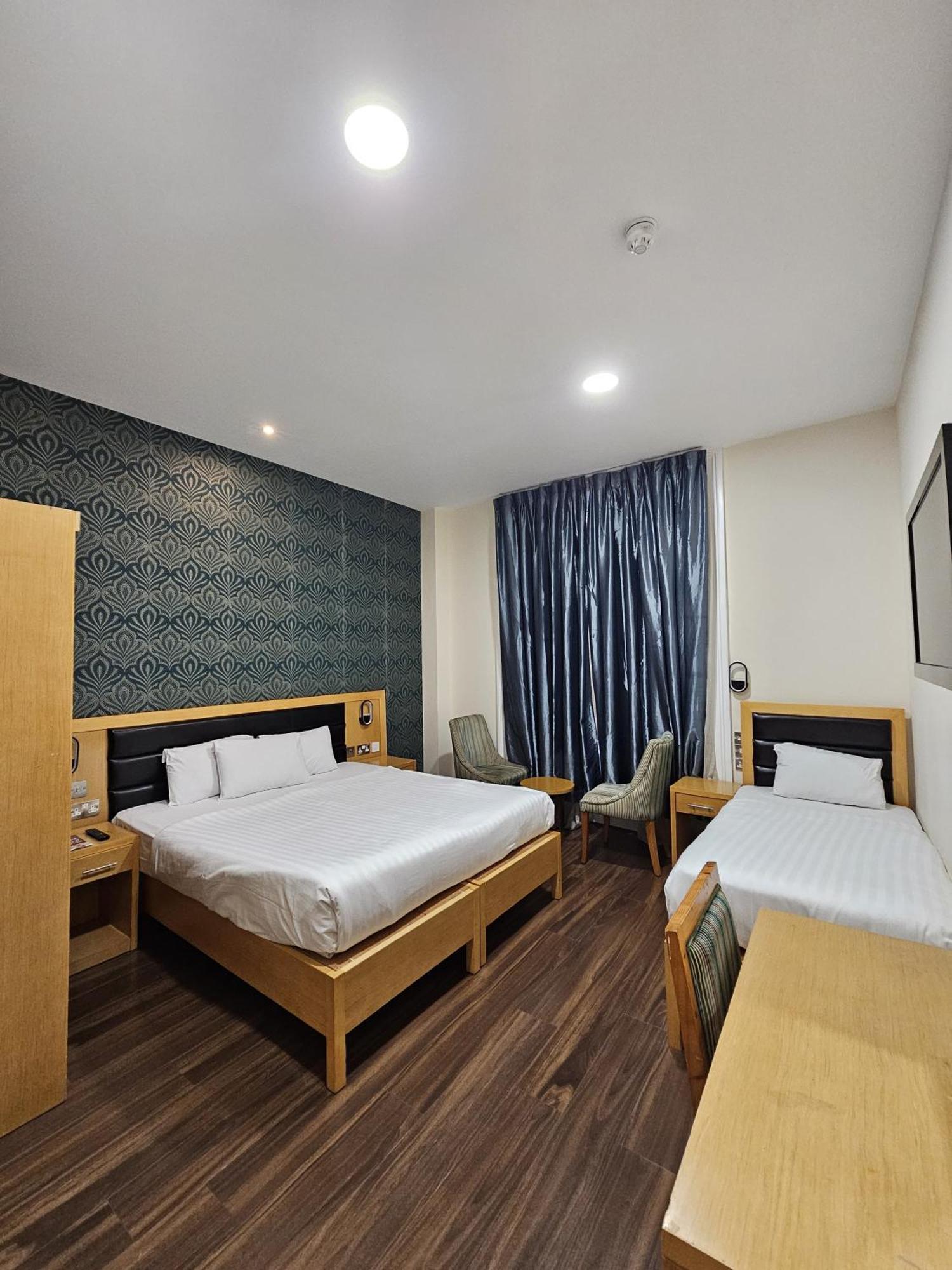 Cromwell Hotel London Luaran gambar